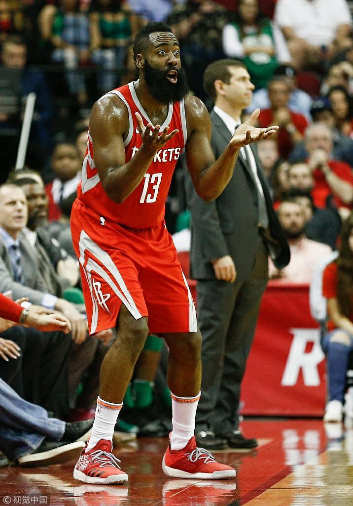 广东队险胜火箭，克莱惊艳四座