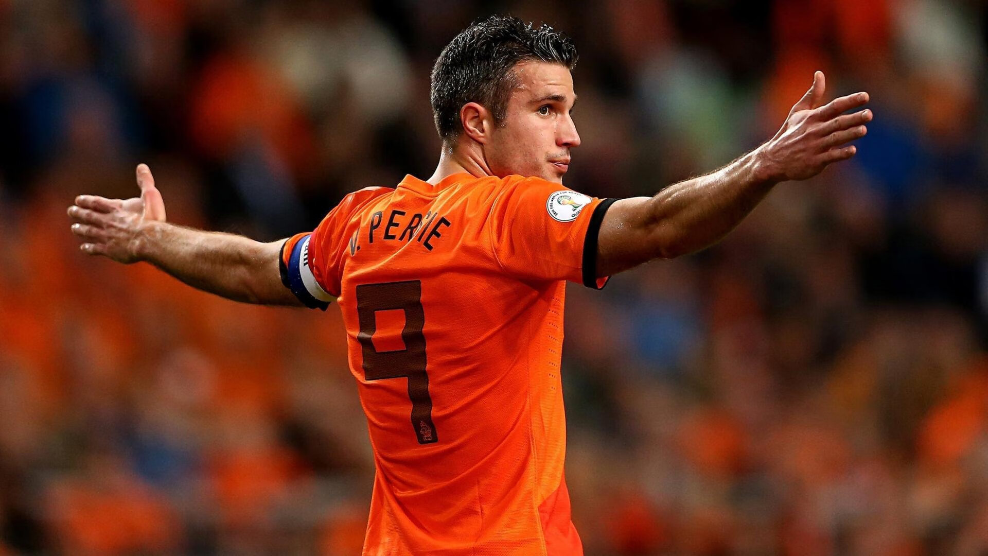 英超争冠之夜，阿劳霍攻防两端统治，一个后卫如何成为现代足球的终极答案