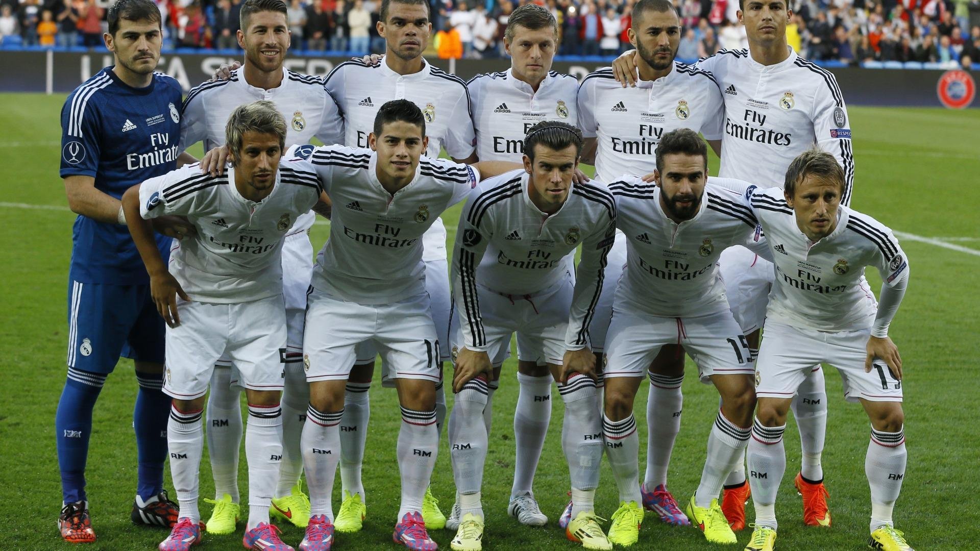 欧冠淘汰赛焦点战，鹈鹕鏖战公牛，当两种不可能在命运转角相遇